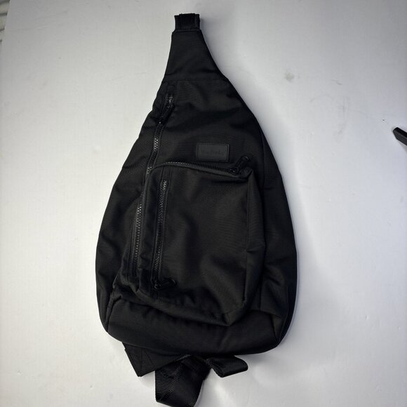 EUC Vera Bradley Women's Recycled Lighten Up Reactive Mini Sling Backpack Black - Picture 1 of 5